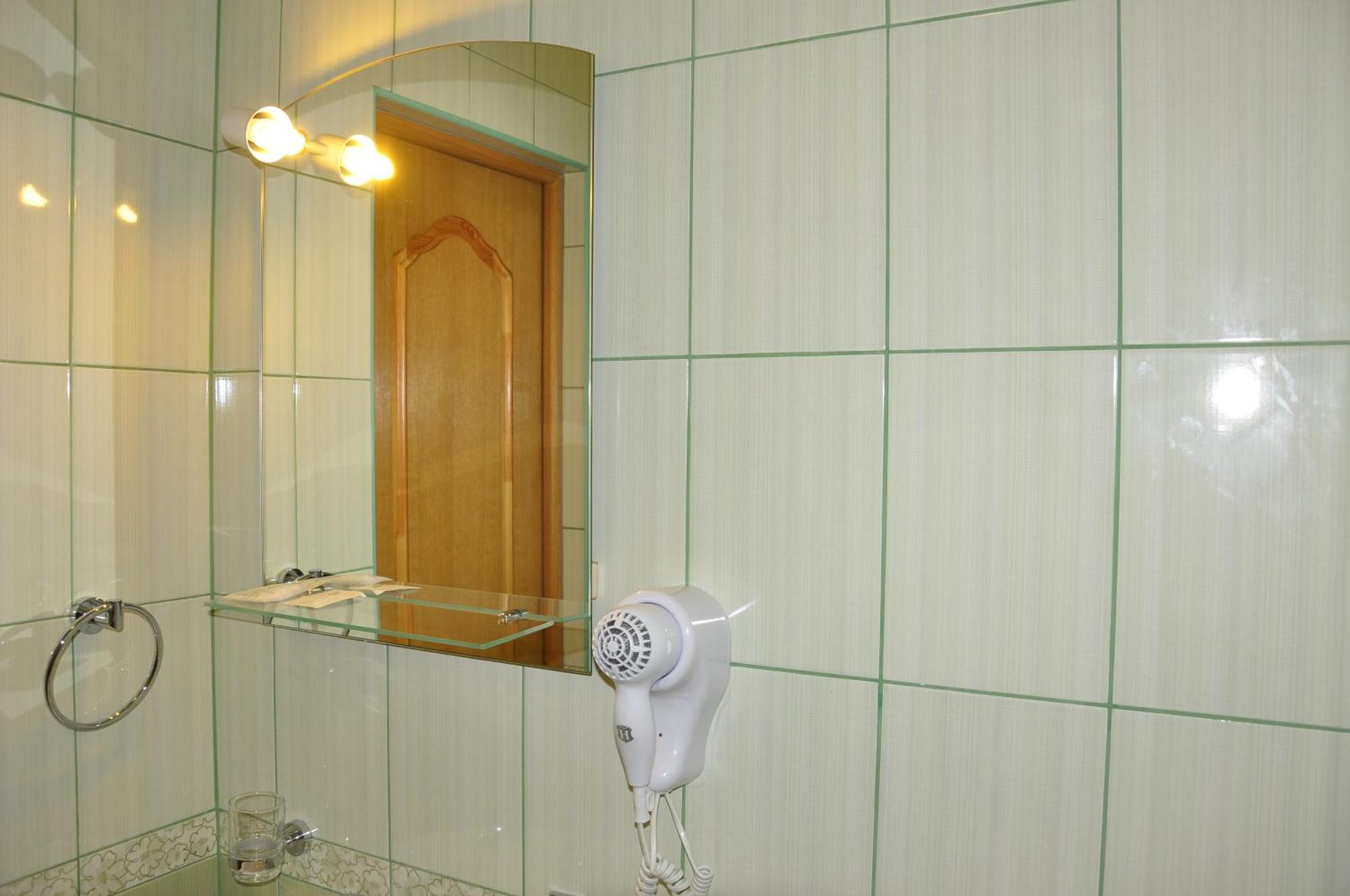 Focus Hotel Chust Zimmer foto