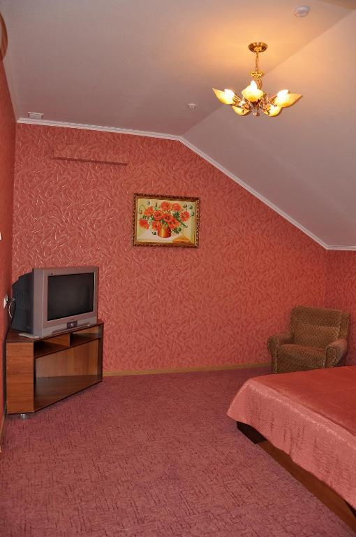 Focus Hotel Chust Exterior foto