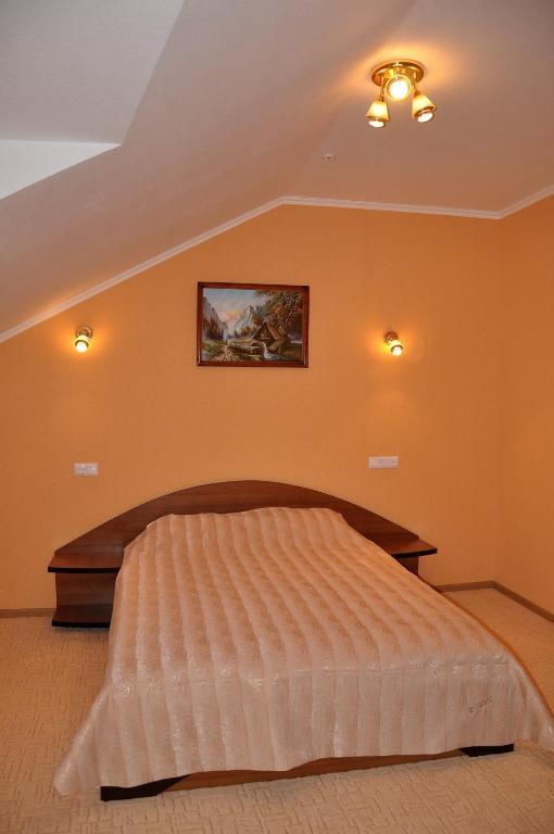 Focus Hotel Chust Zimmer foto