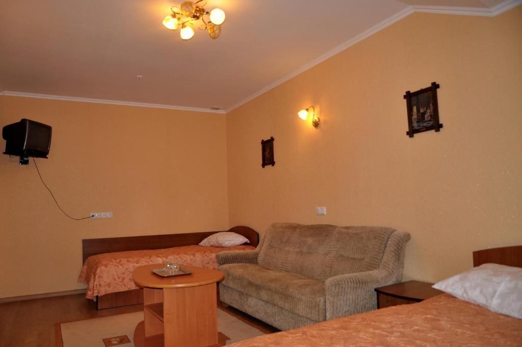 Focus Hotel Chust Zimmer foto